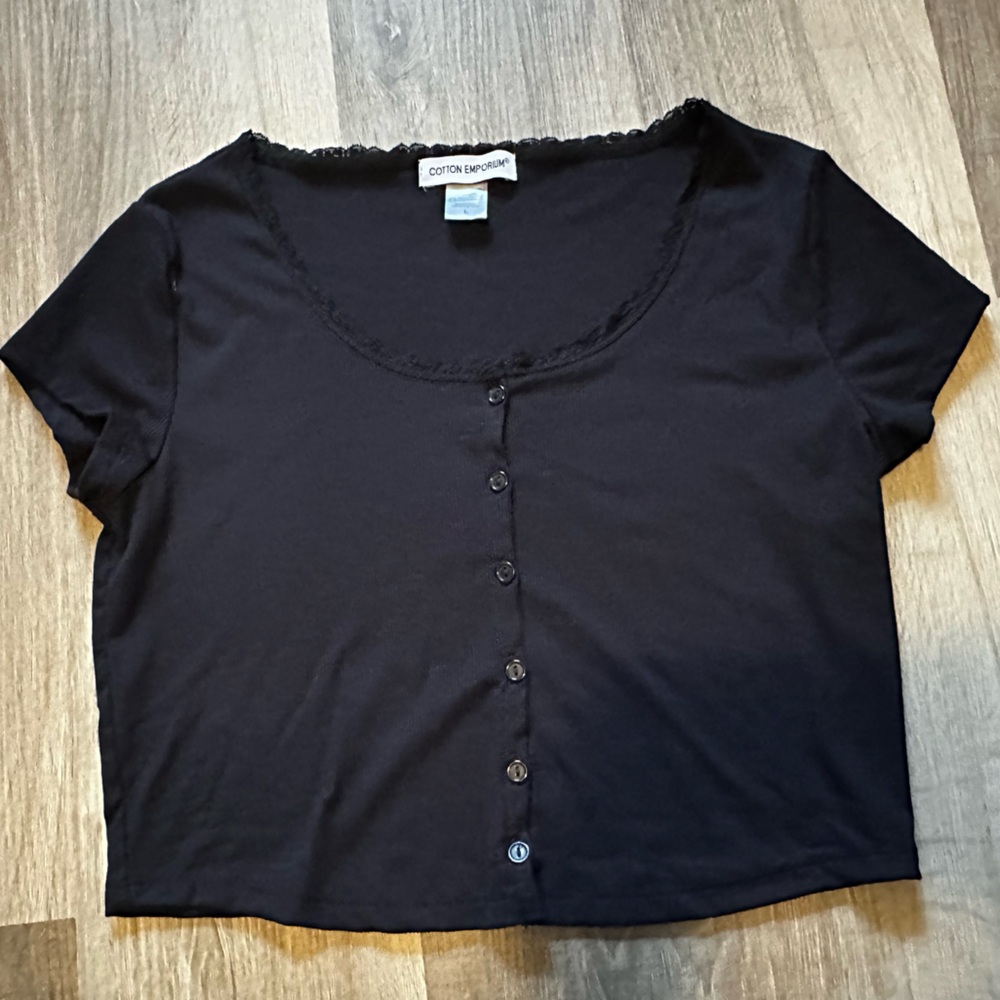 Cotton Emporium Black Scoop Neck Crop Button Down Shirt